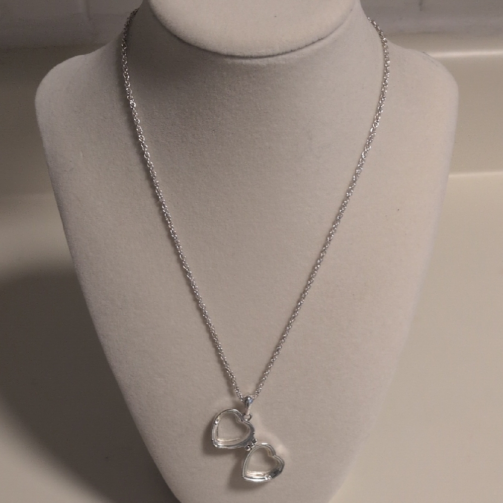 Elegant Silver‎ Heart Pendant Necklace